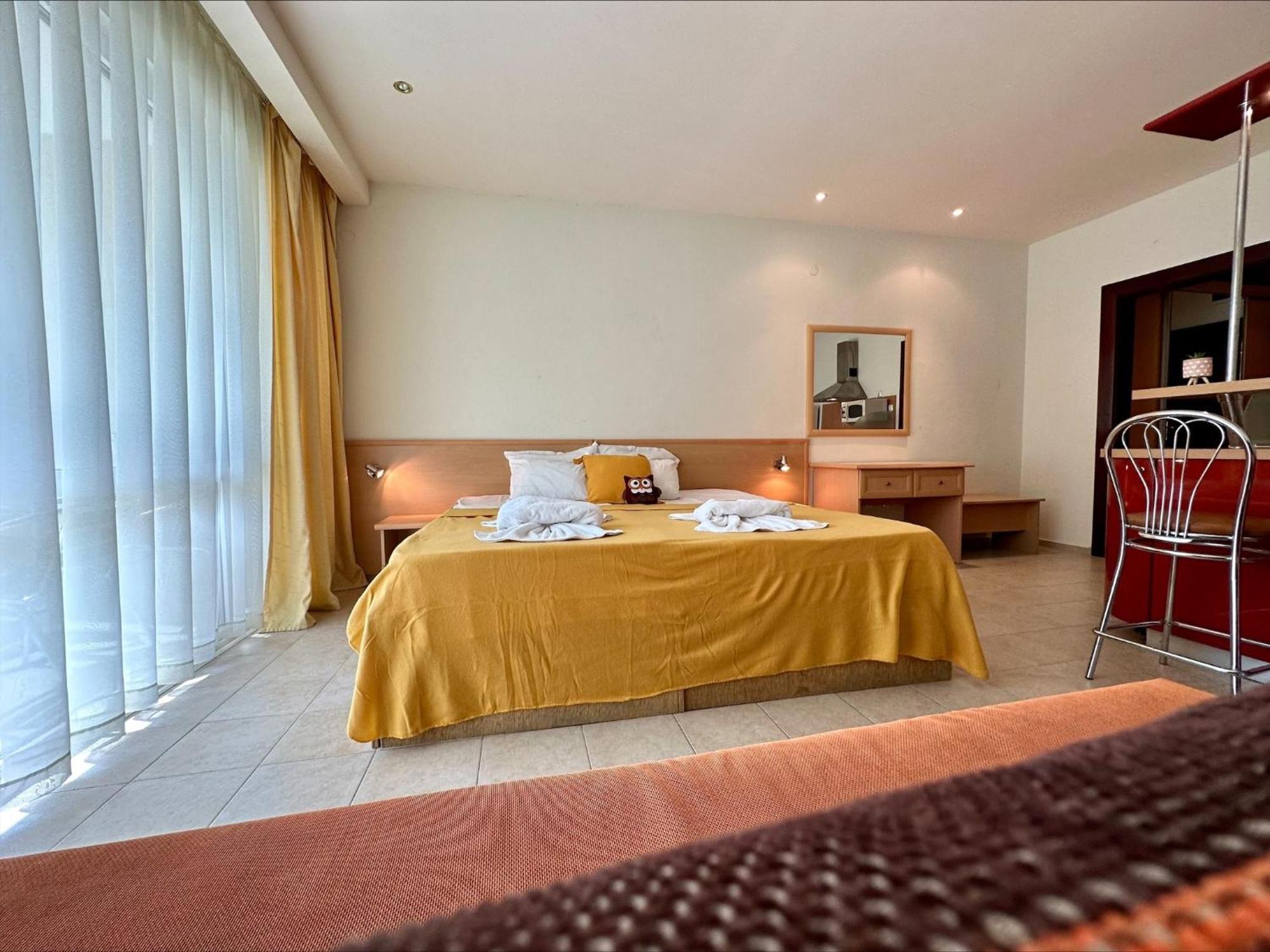 Menada Miramar Palace Apartments Sunny Beach Exterior photo